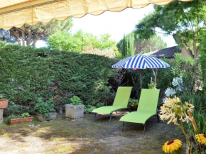 Appartement 2 pièces cabine avec terrasse, jardin, piscine et parking, proche plage - Le Lavandou - FR-1-251-517
